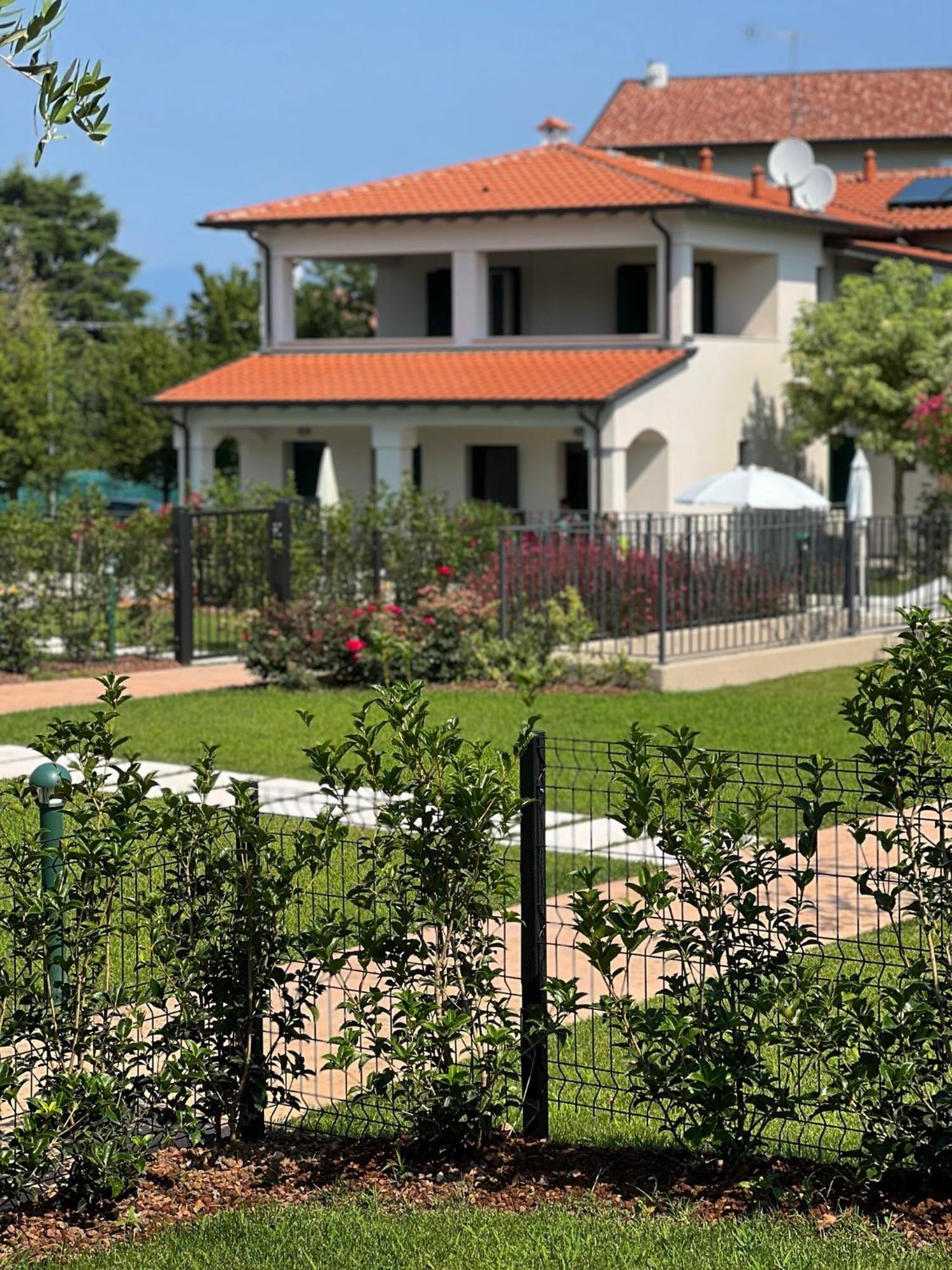 Residence Fiore Rosso Sirmione Ngoại thất bức ảnh